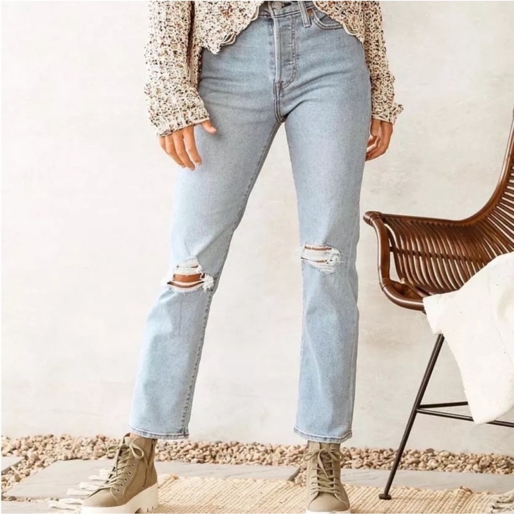 Levi's Wedgie Straight Fit button fly Jeans.